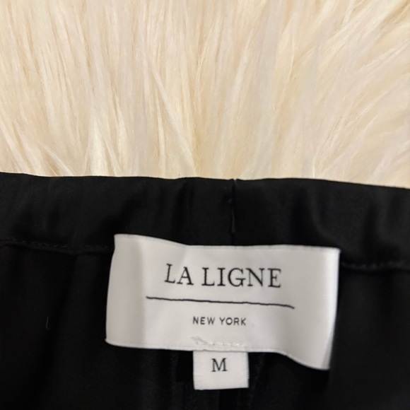 La Ligne Satin Colby Pant, Black, M
Never worn, Perfect for the holidays! - Picture 4 of 5